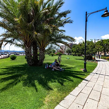 Cavour Living * Olbia
